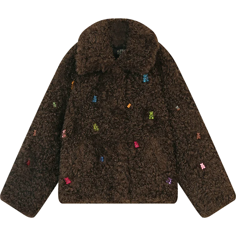 imagen de abrigo franela marrón calentito oversize con ositos tipo gominola cosidos